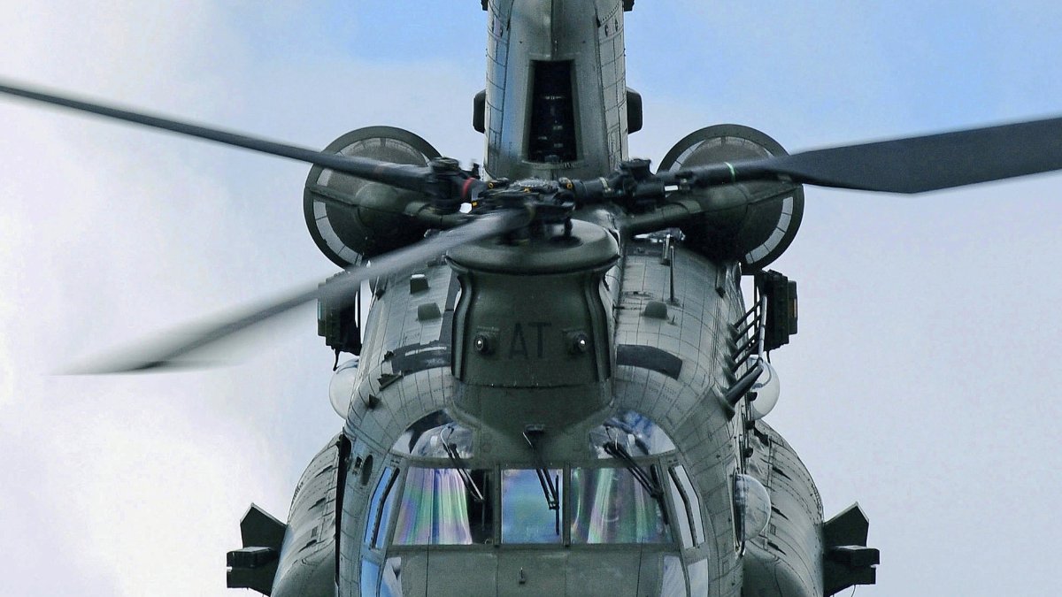 Using DSM in Large Scale Aerospace and Defense Manufacturing